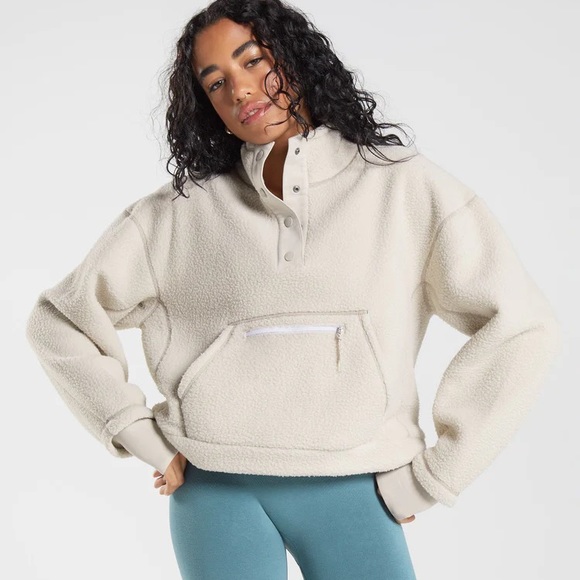 Gymshark Sweaters - Gymshark Sherpa Pullover
